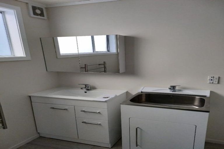 Photo of property in 6/255 Waterloo Road, Hutt Central, Lower Hutt, 5011