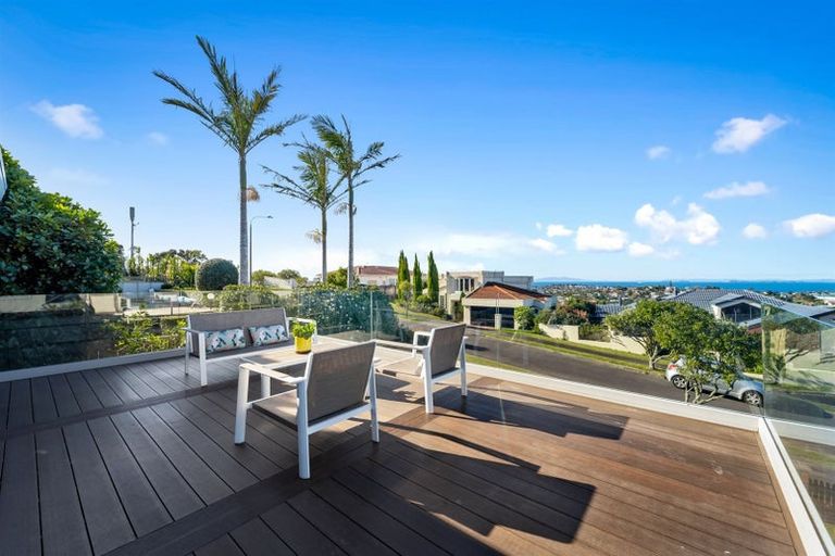 Photo of property in 6 Elsfield Place, Torbay, Auckland, 0630