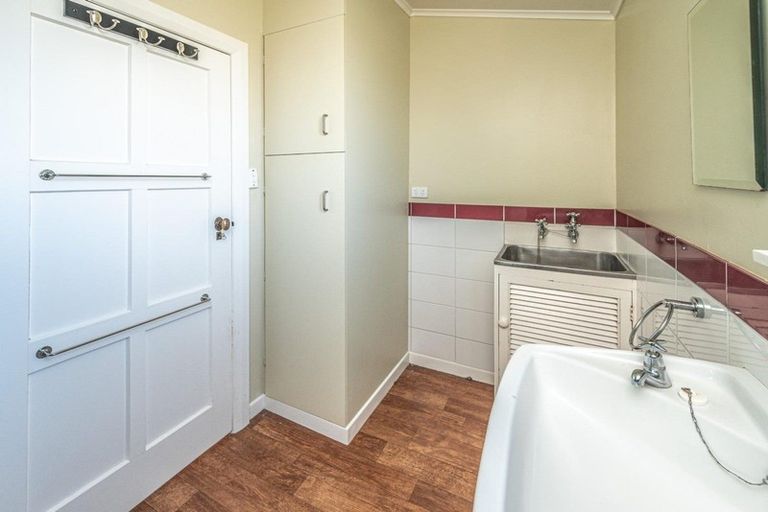 Photo of property in 51 Roberts Avenue, Aramoho, Whanganui, 4500