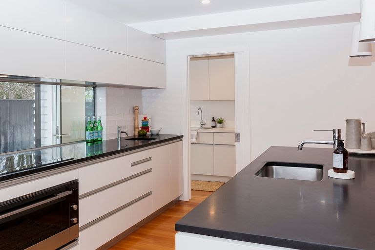 Photo of property in 102 Heaton Street, Merivale, Christchurch, 8052