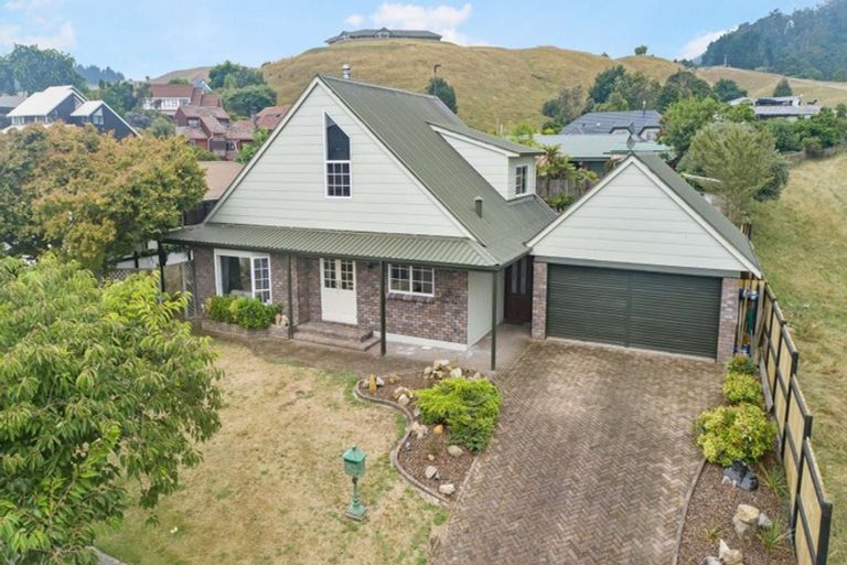 Photo of property in 17 Walford Drive, Lynmore, Rotorua, 3010