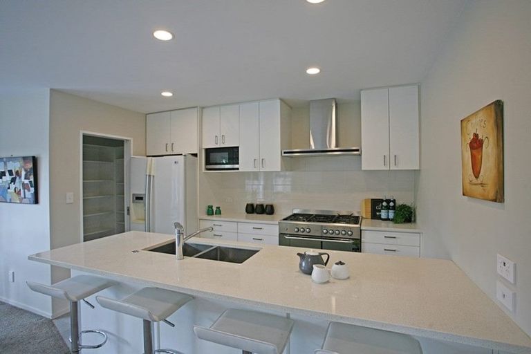 Photo of property in 200 Racecourse Road, Sockburn, Christchurch, 8042