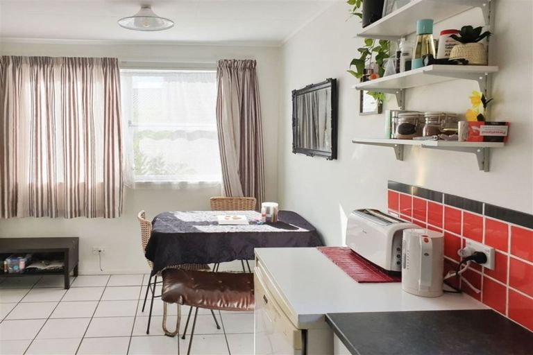 Photo of property in 21 Hawkings Crescent, Kerikeri, 0230