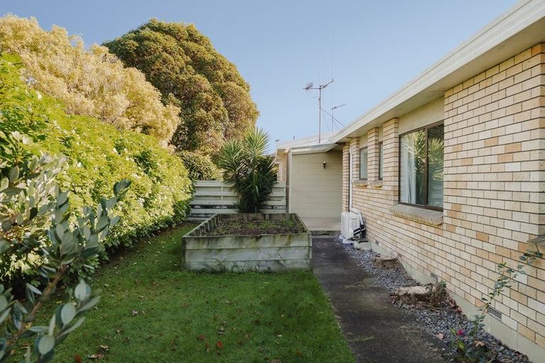 Photo of property in 415 Devonport Road, Tauranga South, Tauranga, 3112