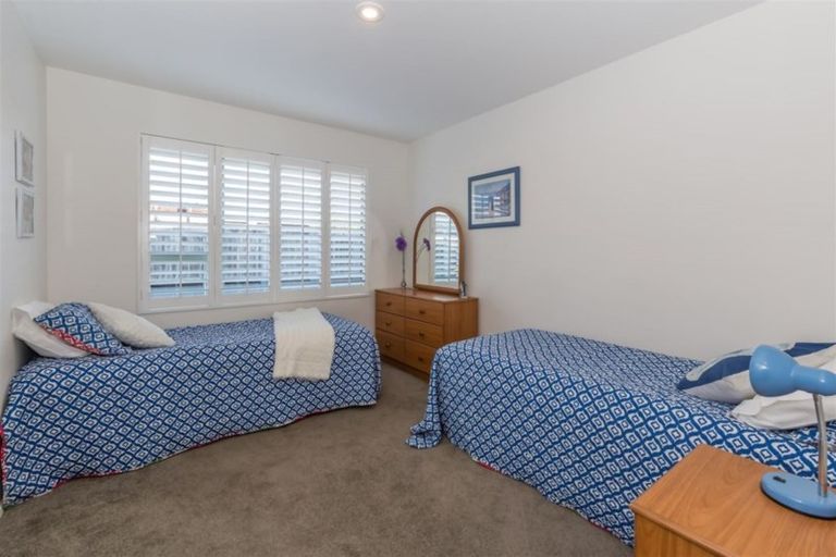 Photo of property in 51 Durrell Way, Rolleston, 7614