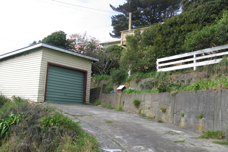 Photo of property in 51 Chesterton Street, Johnsonville, Wellington, 6037