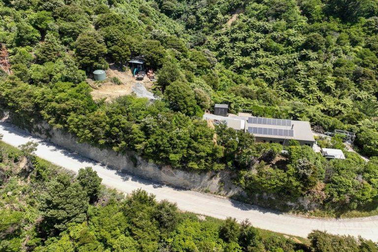 Photo of property in 180 Totaranui Road, Wainui Bay, Takaka, 7183