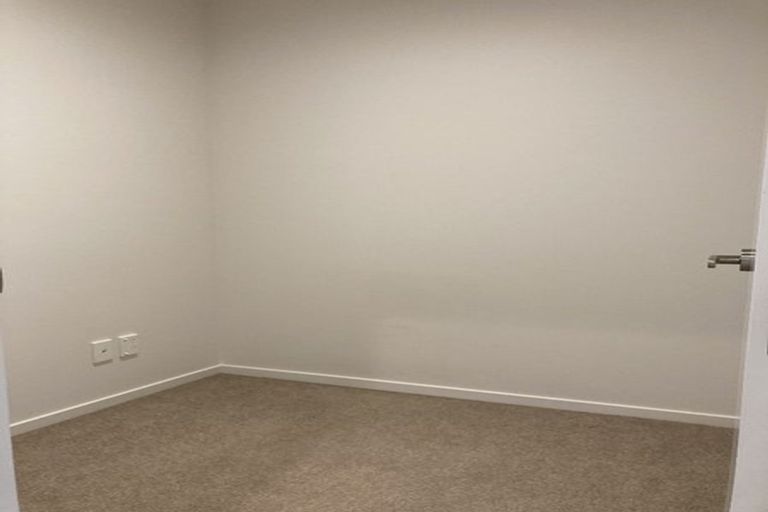 Photo of property in Rf202b, 13/18 Hewlett Road, Massey, Auckland, 0614