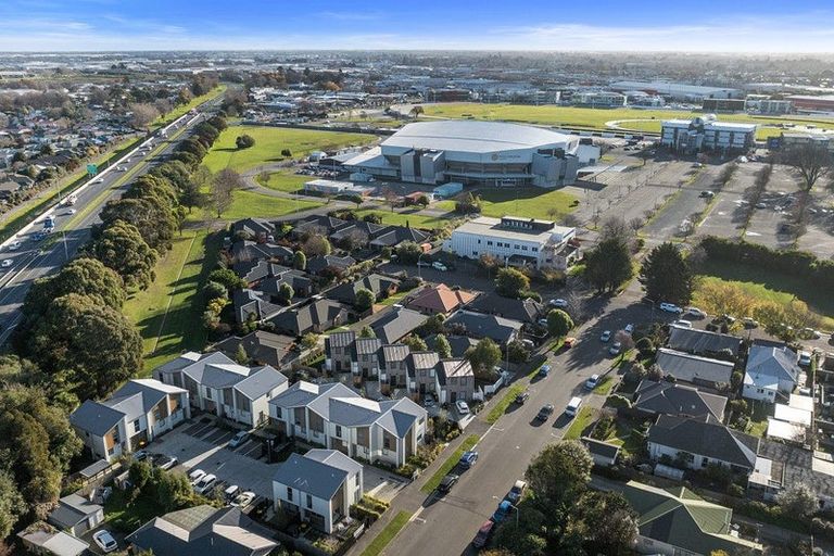 Photo of property in 3/11 Lindores Street, Addington, Christchurch, 8024