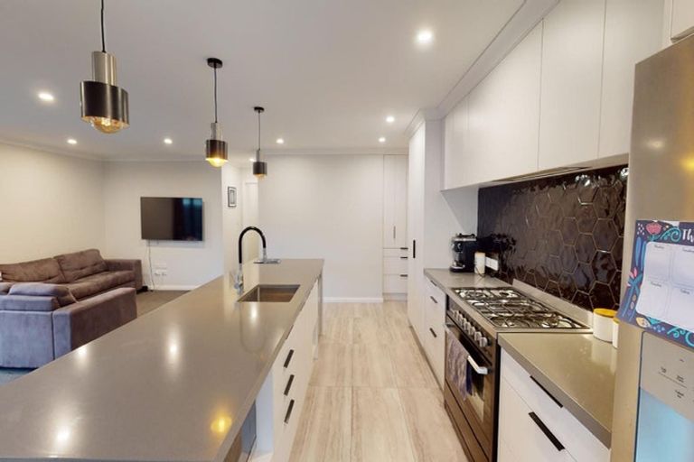 Photo of property in 2 Serenity Crescent, Kelvin Grove, Palmerston North, 4414