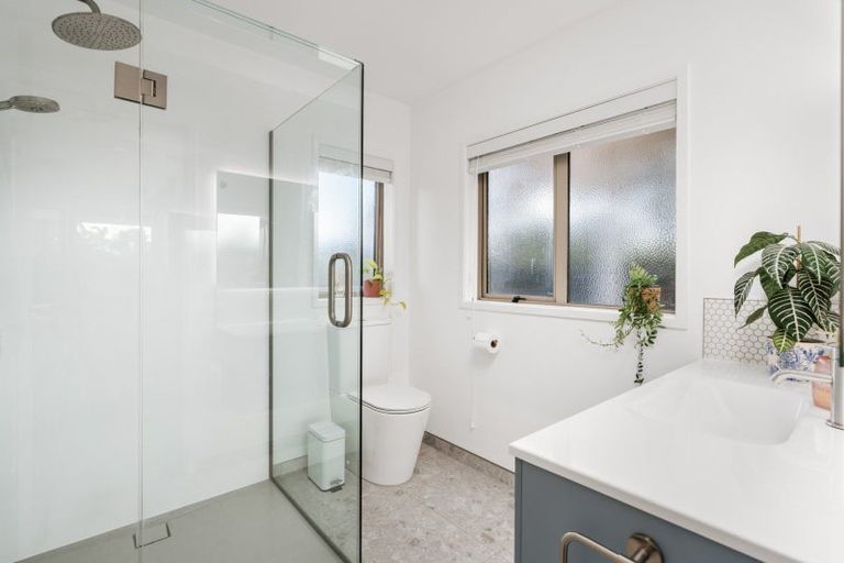 Photo of property in 32 Tomika Crescent, Papamoa Beach, Papamoa, 3118