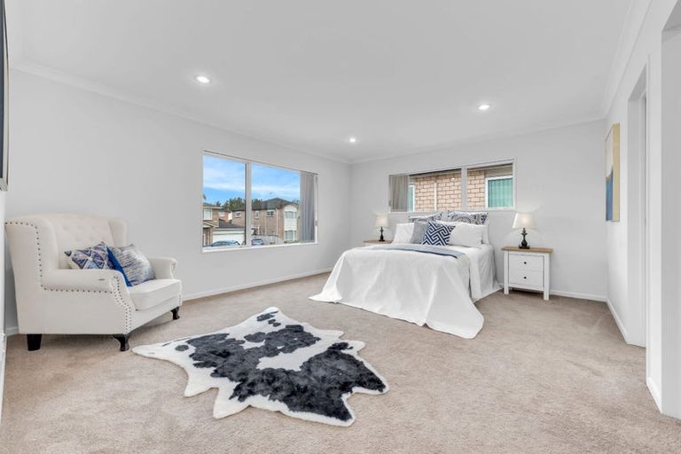 Photo of property in 69 Castlederg Drive, Flat Bush, Auckland, 2019