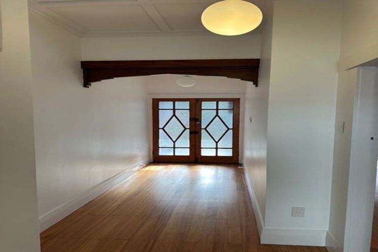 Photo of property in 2 Piako Road, Claudelands, Hamilton, 3214