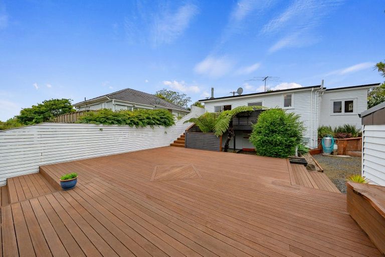 Photo of property in 76 Mcentee Road, Waitakere, Auckland, 0816