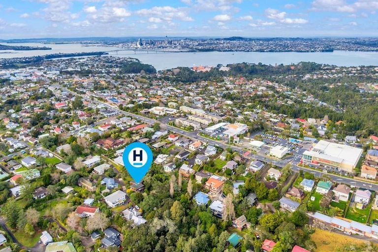 Photo of property in 8d Roseberry Avenue, Birkenhead, Auckland, 0626