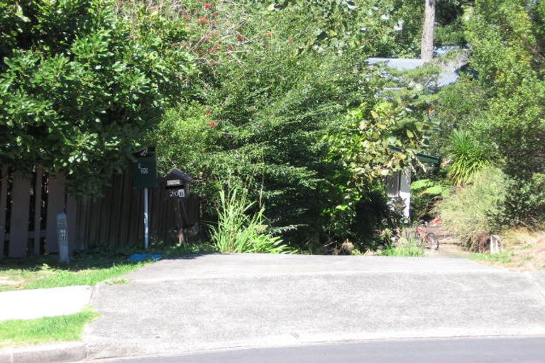 Photo of property in 1/20 Halder Place, Torbay, Auckland, 0632