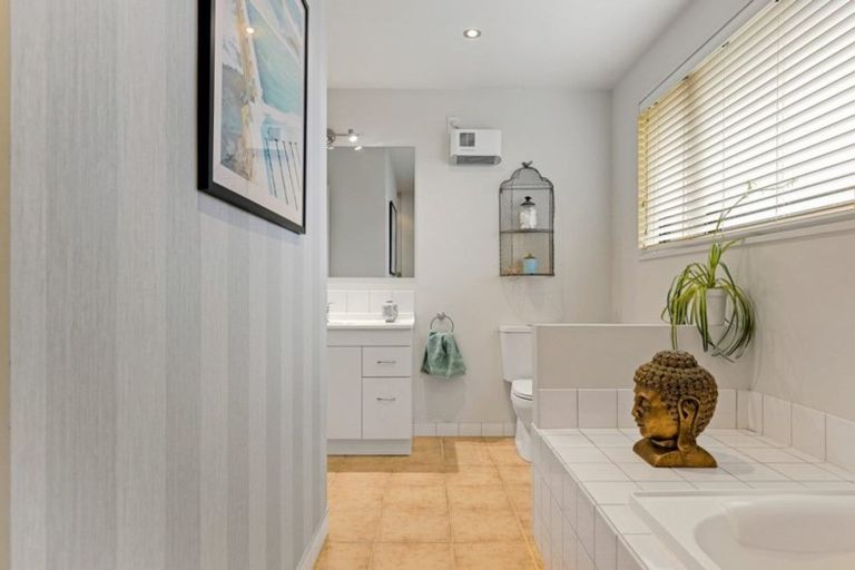 Photo of property in 777 Loburn Whiterock Road, Loburn, Rangiora, 7472