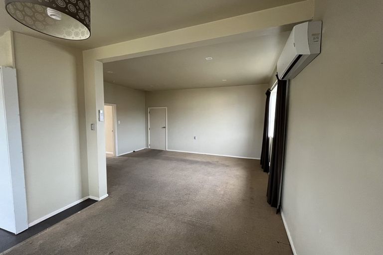 Photo of property in 11 Baldwin Street, Moera, Lower Hutt, 5010