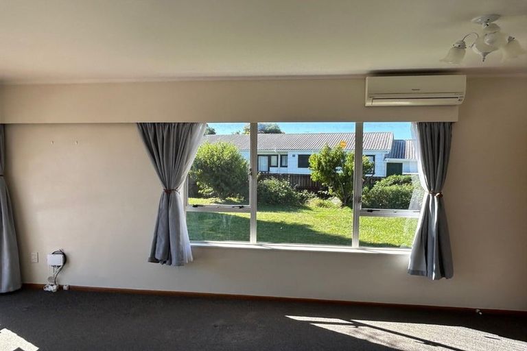 Photo of property in 42b Clevedon Road, Papakura, 2110