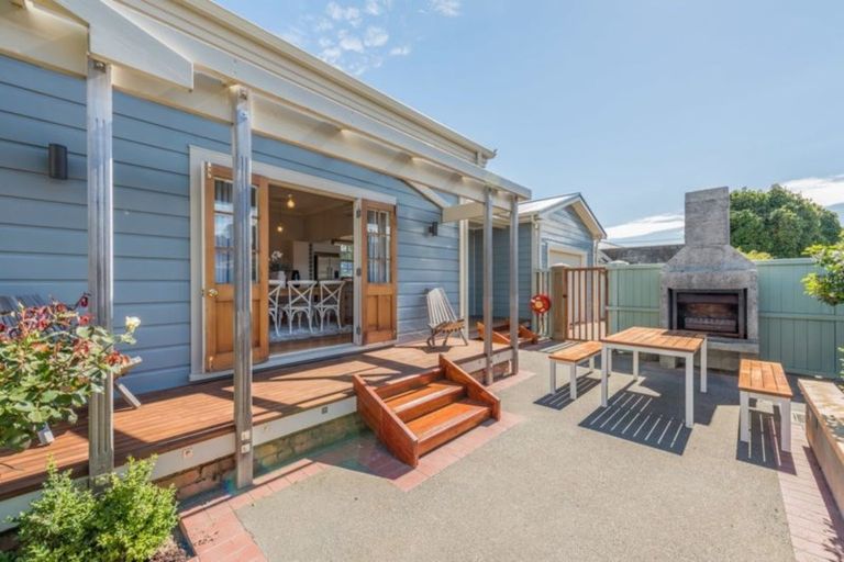 Photo of property in 49 Tama Street, Alicetown, Lower Hutt, 5010