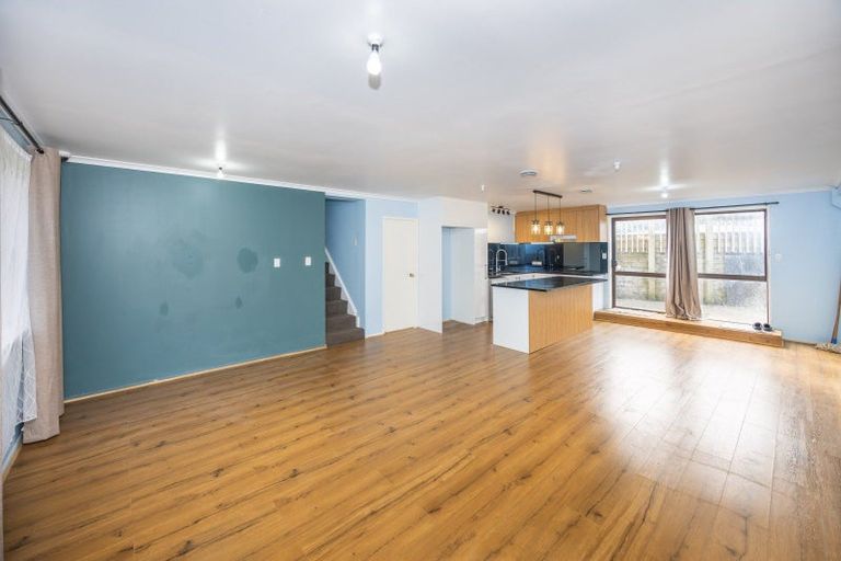 Photo of property in 70 Kimihia Road, Huntly, 3700