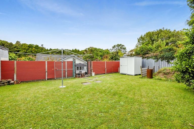 Photo of property in 42 Brooklands Road, Brooklands, New Plymouth, 4310