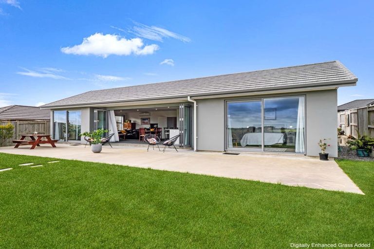 Photo of property in 34 Varsity Heights, Fitzherbert, Palmerston North, 4410