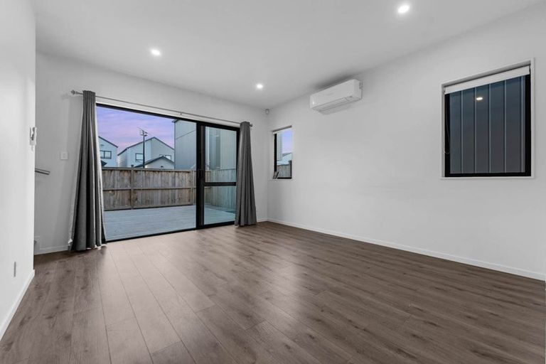 Photo of property in 55 Kairakau Street, Papakura, 2110