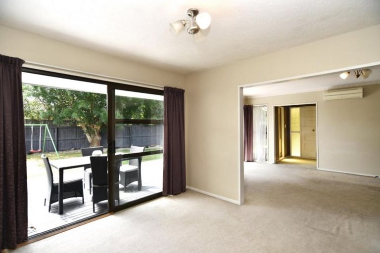 Photo of property in 12 Mayo Place, Belfast, Christchurch, 8051