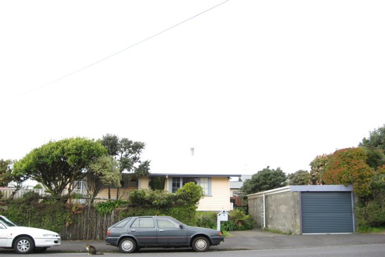 Photo of property in 7 Kowhai Street, Strandon, New Plymouth, 4312