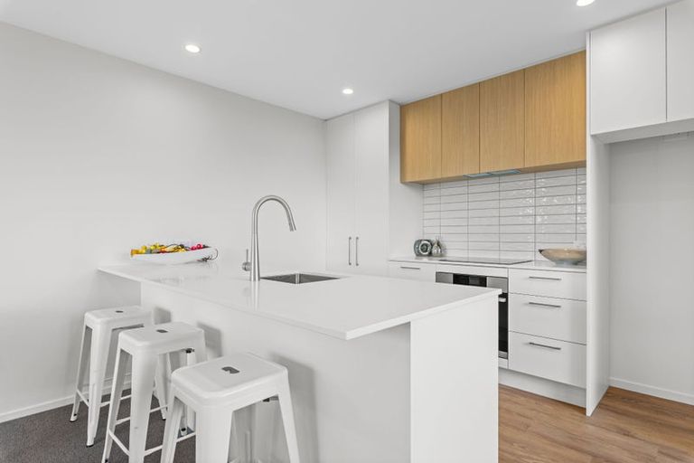 Photo of property in 70 River Stone Drive, Halswell, Christchurch, 8025