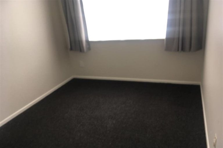 Photo of property in 1/42-44 Opaheke Road, Opaheke, Papakura, 2113