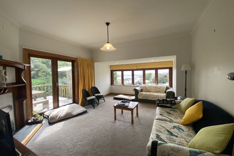 Photo of property in 32 Rodrigo Road, Kilbirnie, Wellington, 6022