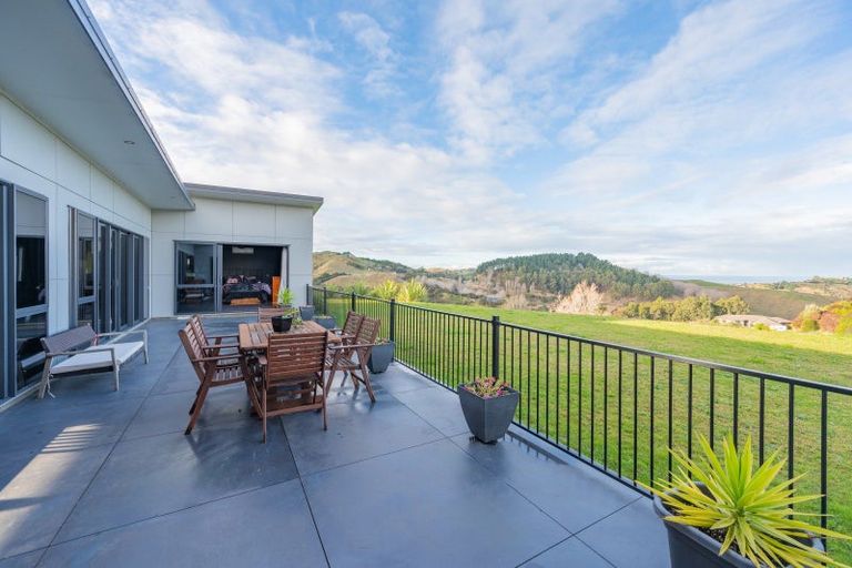 Photo of property in 65 Avery Road, Eskdale, Napier, 4182