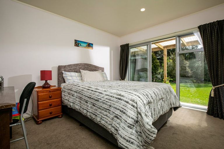Photo of property in 140 The Avenue, Lucas Heights, Auckland, 0632