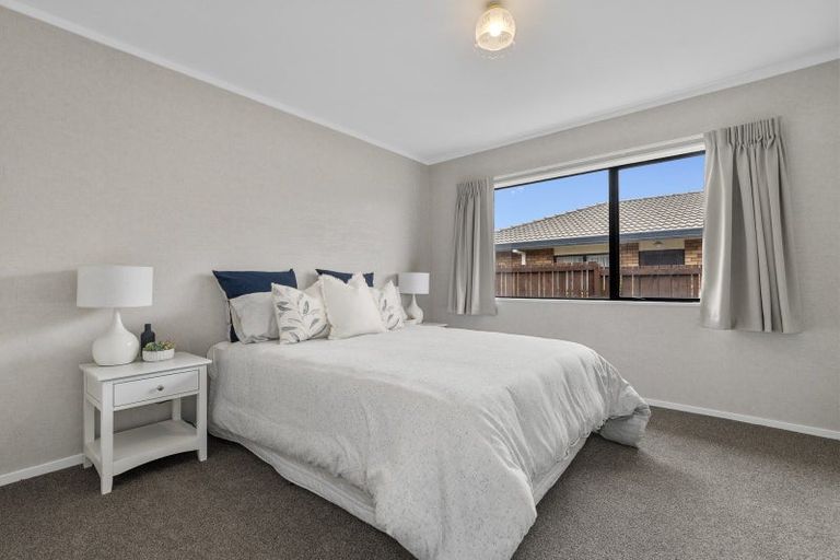 Photo of property in 45a Pemberton Crescent, Greerton, Tauranga, 3112