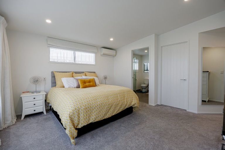 Photo of property in 48 Merlot Drive, Greenmeadows, Napier, 4112