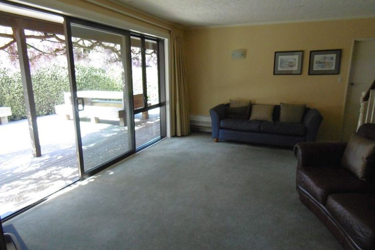 Photo of property in 82b Avonhead Road, Avonhead, Christchurch, 8042