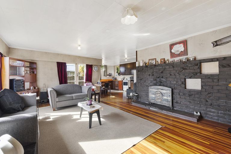 Photo of property in 123 Tirau Street, Putaruru, 3411