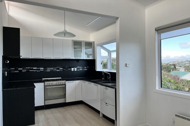 Photo of property in 5 Kau Kau Way, Ngaio, Wellington, 6035