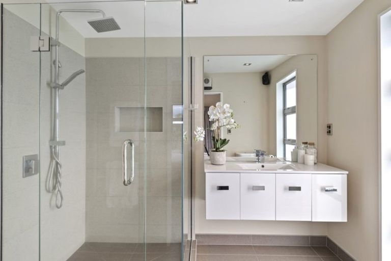 Photo of property in 111 Bishop Street, St Albans, Christchurch, 8014