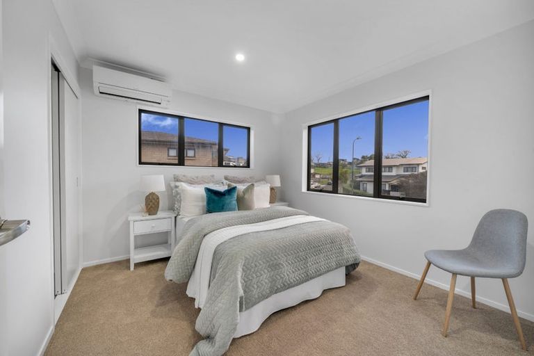 Photo of property in 29 Midhurst Avenue, Henderson, Auckland, 0612