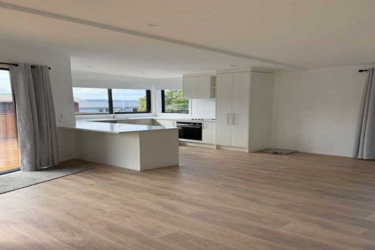 Photo of property in 4 Ferndale Drive, Snells Beach, 0920