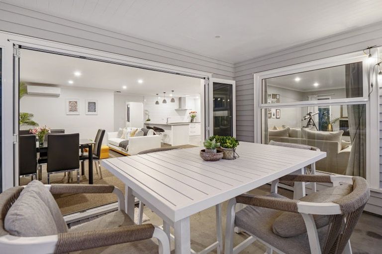 Photo of property in 19 Puhirake Crescent, Pyes Pa, Tauranga, 3112