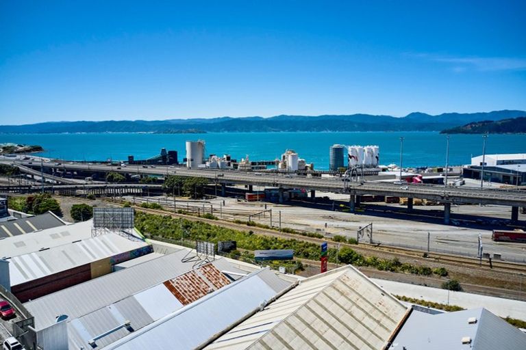 Photo of property in 5 Sar Street, Wadestown, Wellington, 6012