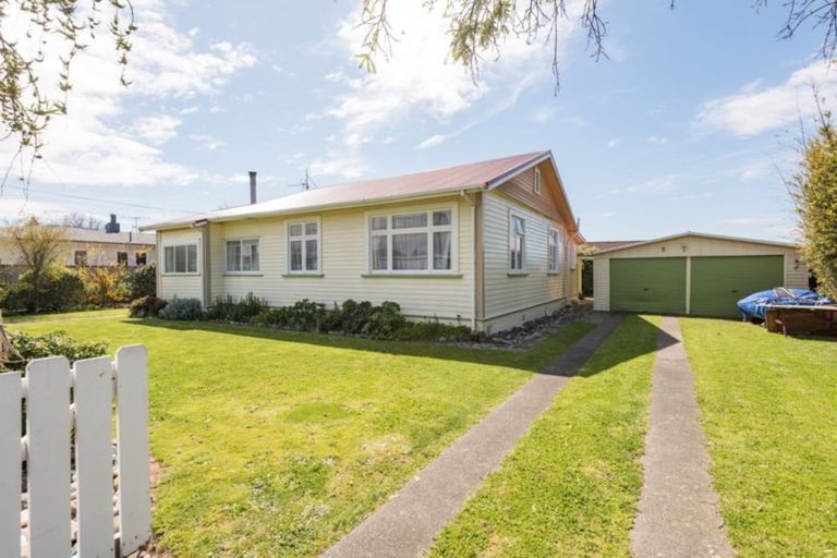 Photo of property in 62 Waverley Street, Richmond, 7020