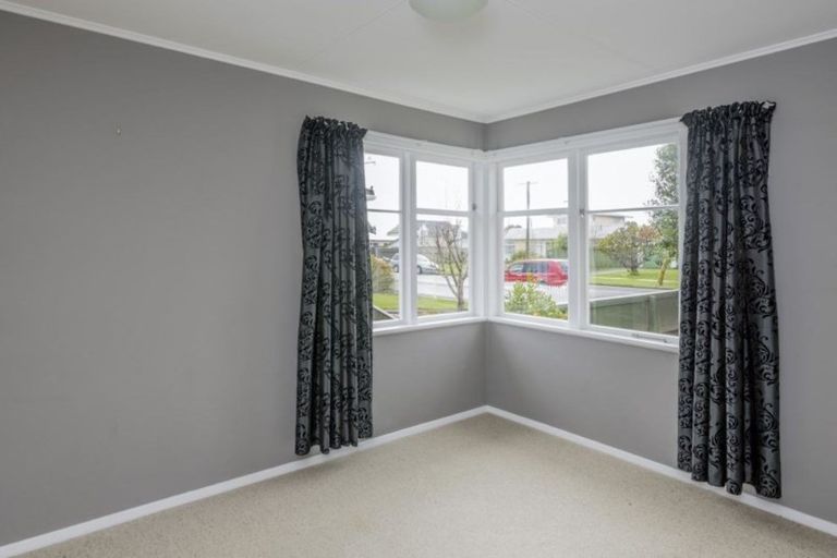 Photo of property in 51 Graham Street, Levin, 5510