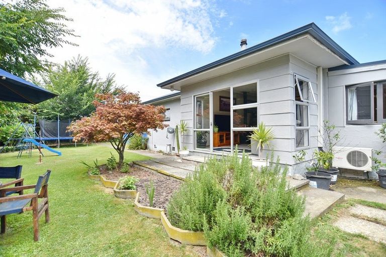Photo of property in 69 West Belt, Rangiora, 7400