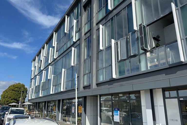 Photo of property in 10/436 Maunganui Road, Mount Maunganui, 3116