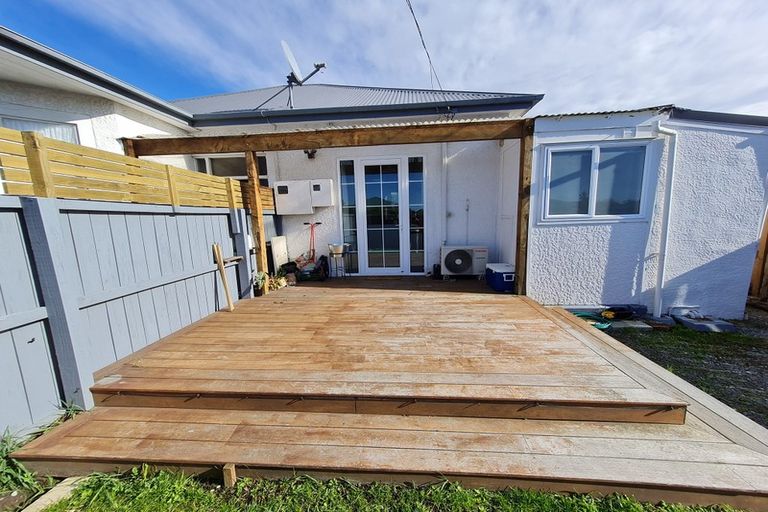 Photo of property in 2/164 Shaw Avenue, New Brighton, Christchurch, 8083